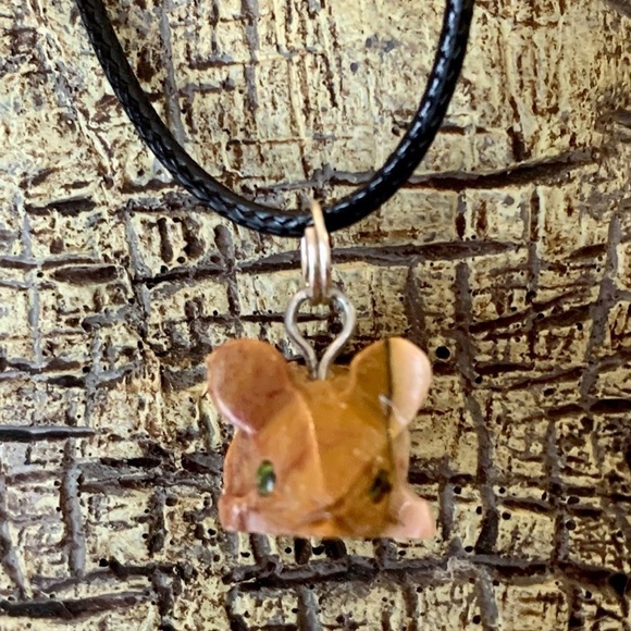 Soapstone Mouse Pendant Necklace Carved Pink Stone Miniature Animal Polished 18" - Picture 4 of 8